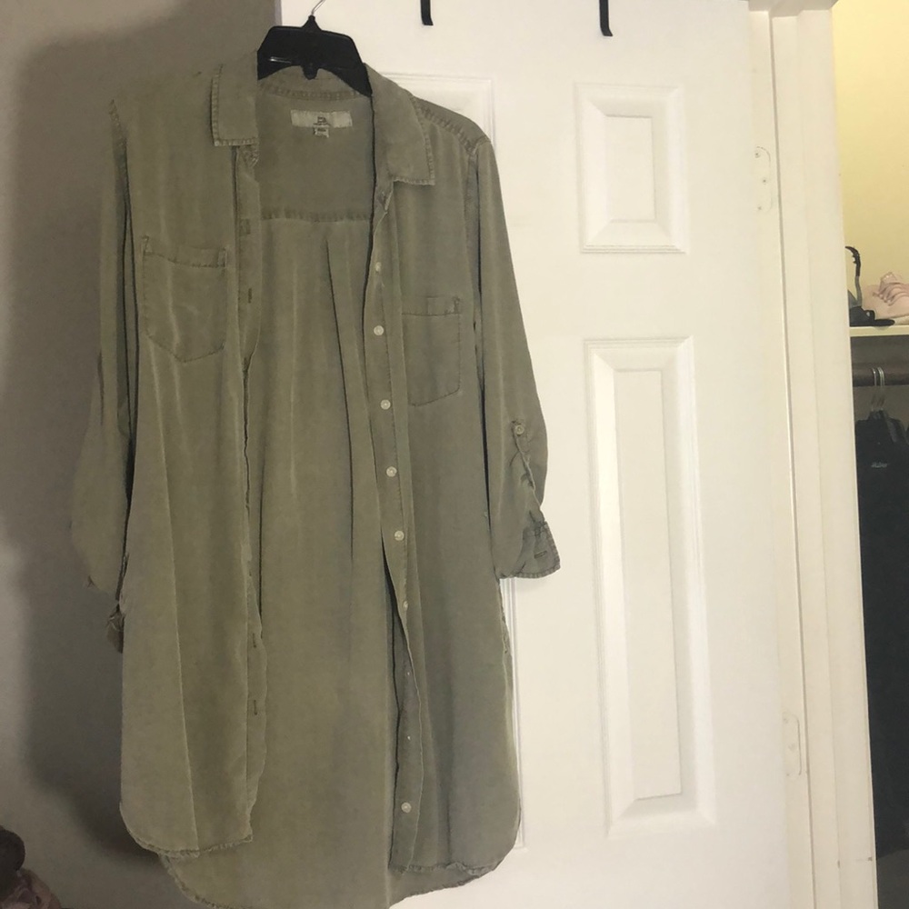 Green long dress